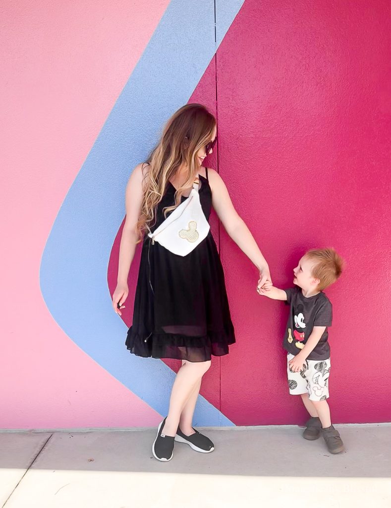 A DIY Disney Bag with a pearl Mickey Mouse patch to take on your next Disney World Vacation.