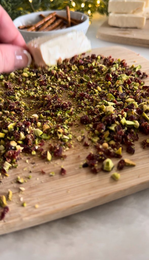 These Mini Cheese Christmas Trees can be made with only 4 ingredients, making it a super quick and easy Christmas appetizer for a holiday party.