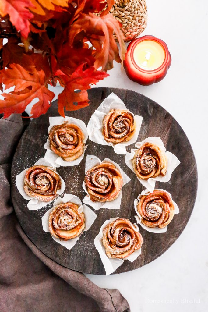 These Puff Pastry Apple Roses are a romantic and sweet fall treat that's perfect for Thanksgiving brunch or Friendsgiving dessert.