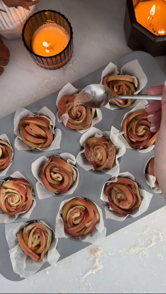 These Puff Pastry Apple Roses are a romantic and sweet fall treat that's perfect for Thanksgiving brunch or Friendsgiving dessert.