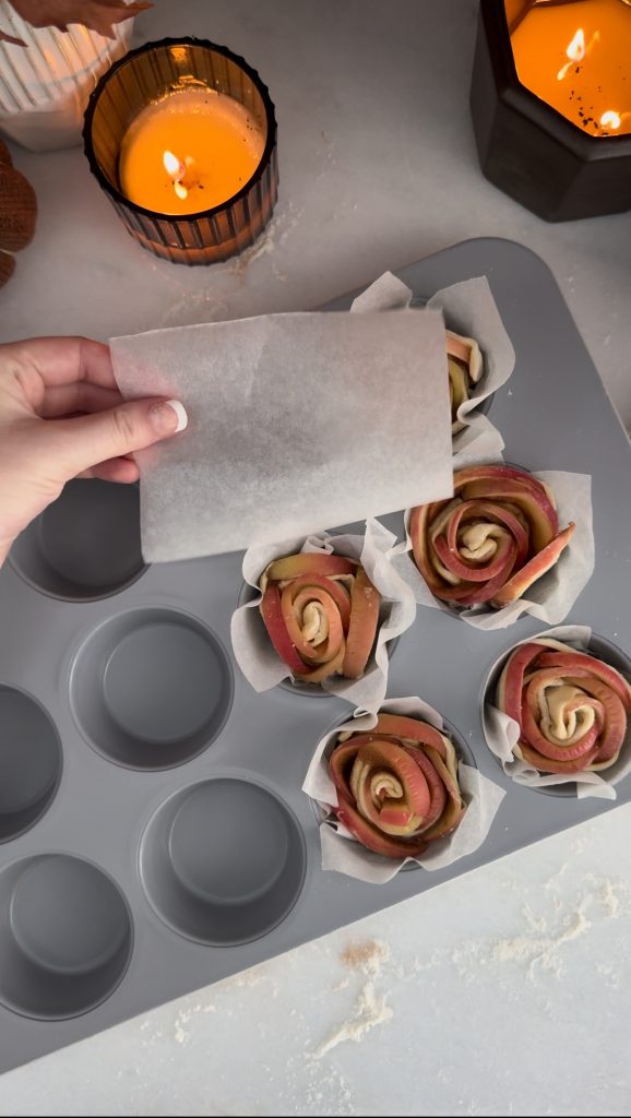 These Puff Pastry Apple Roses are a romantic and sweet fall treat that's perfect for Thanksgiving brunch or Friendsgiving dessert.