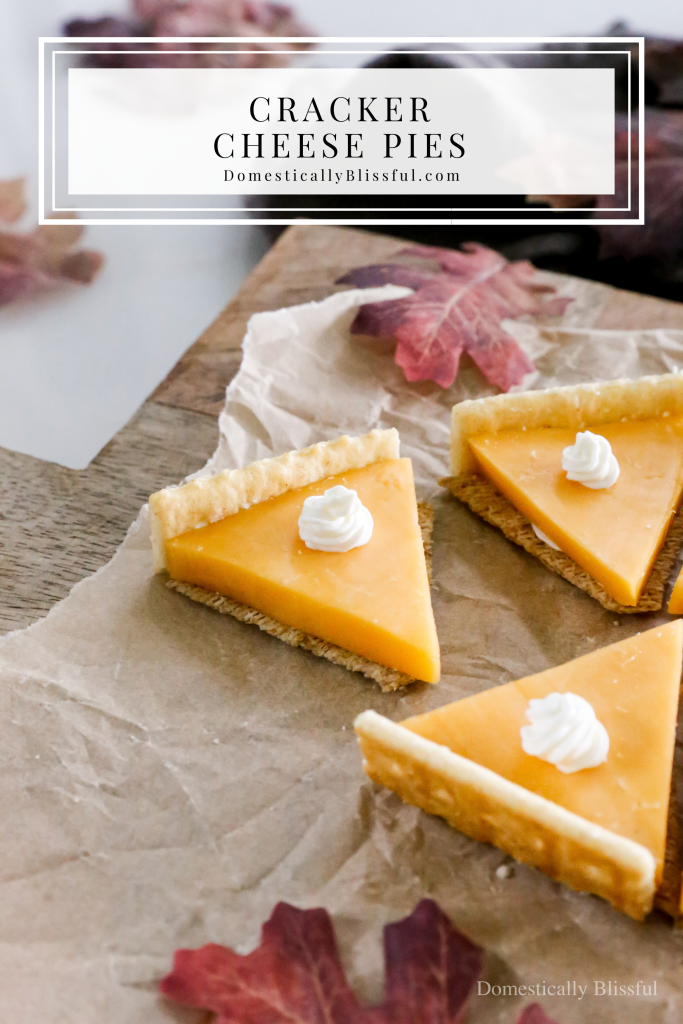 These Cracker Cheese Pies are super fun and easy to make, and they are the perfect appetizer for a Friendsgiving party or Thanksgiving dinner.